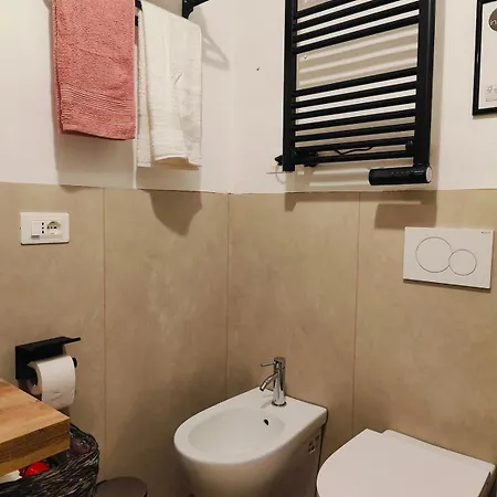 La Casetta Nella Corte Apartment